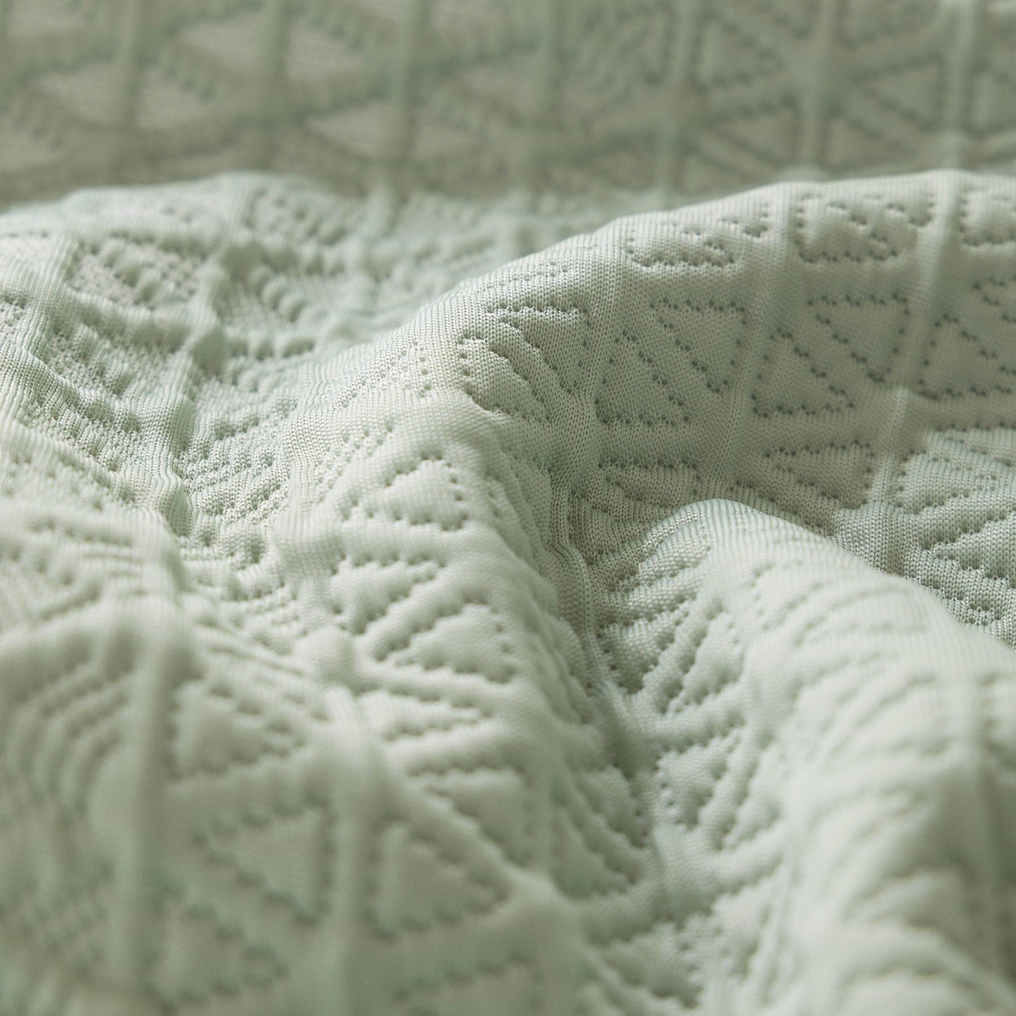 Cooling Ice Silk Sofa Throw Cover, Summer Diamond Textured Furniture Protector Blanket