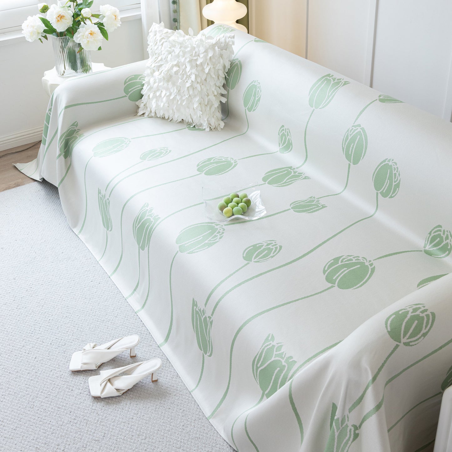 Cozy Cooling Tulip Sofa Throw Covers, Decorative & Breathable Couch Cover, Elegant Couch Protector