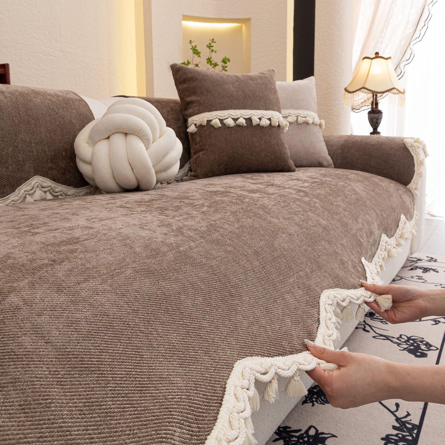 Chenille Sofa Cover Towel – Non-Slip, Washable Pets Couch Protector with Tassels
