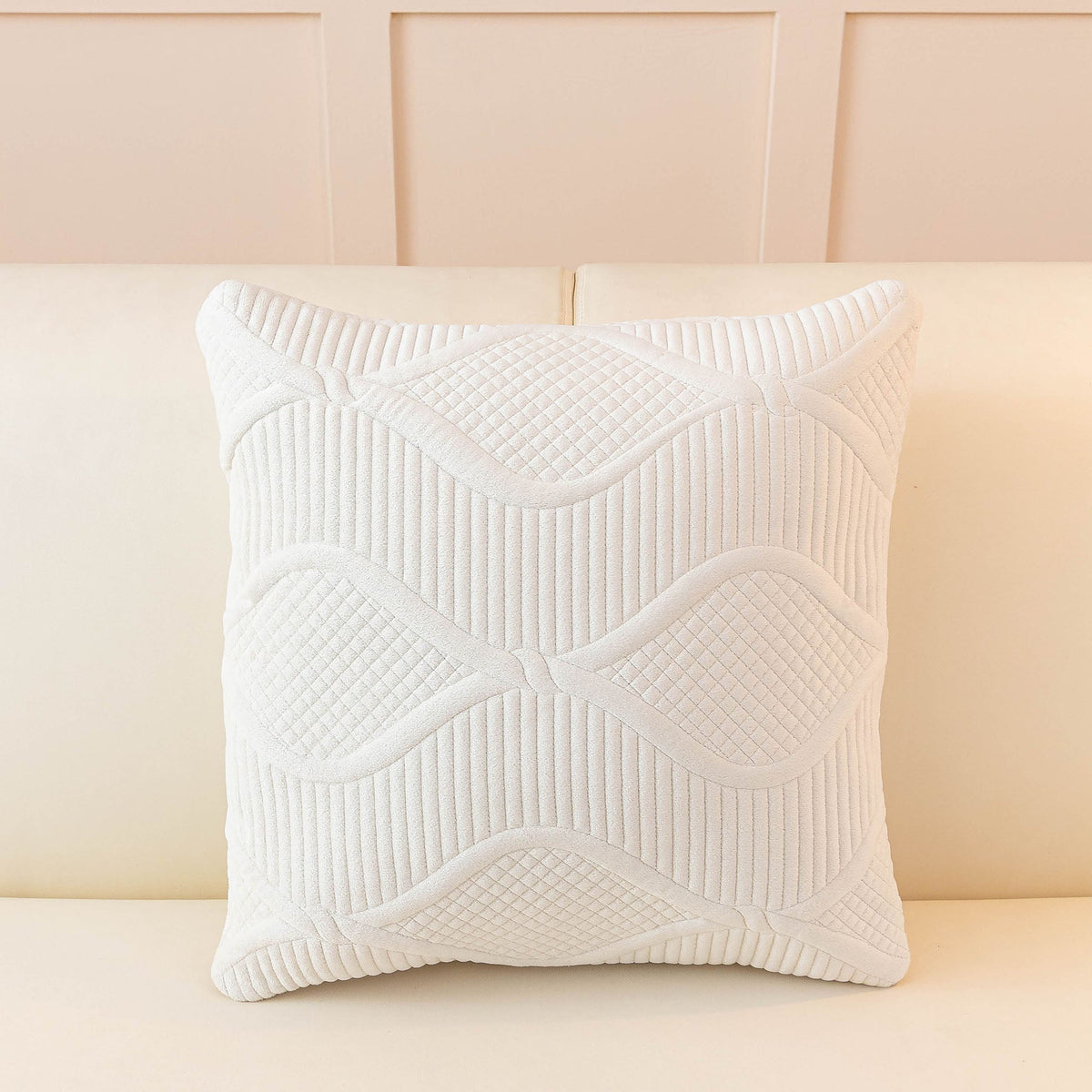Thickened Crystal Velvet Sofa Cover, Non-Slip Quilted Couch Protector for Pets & Kids