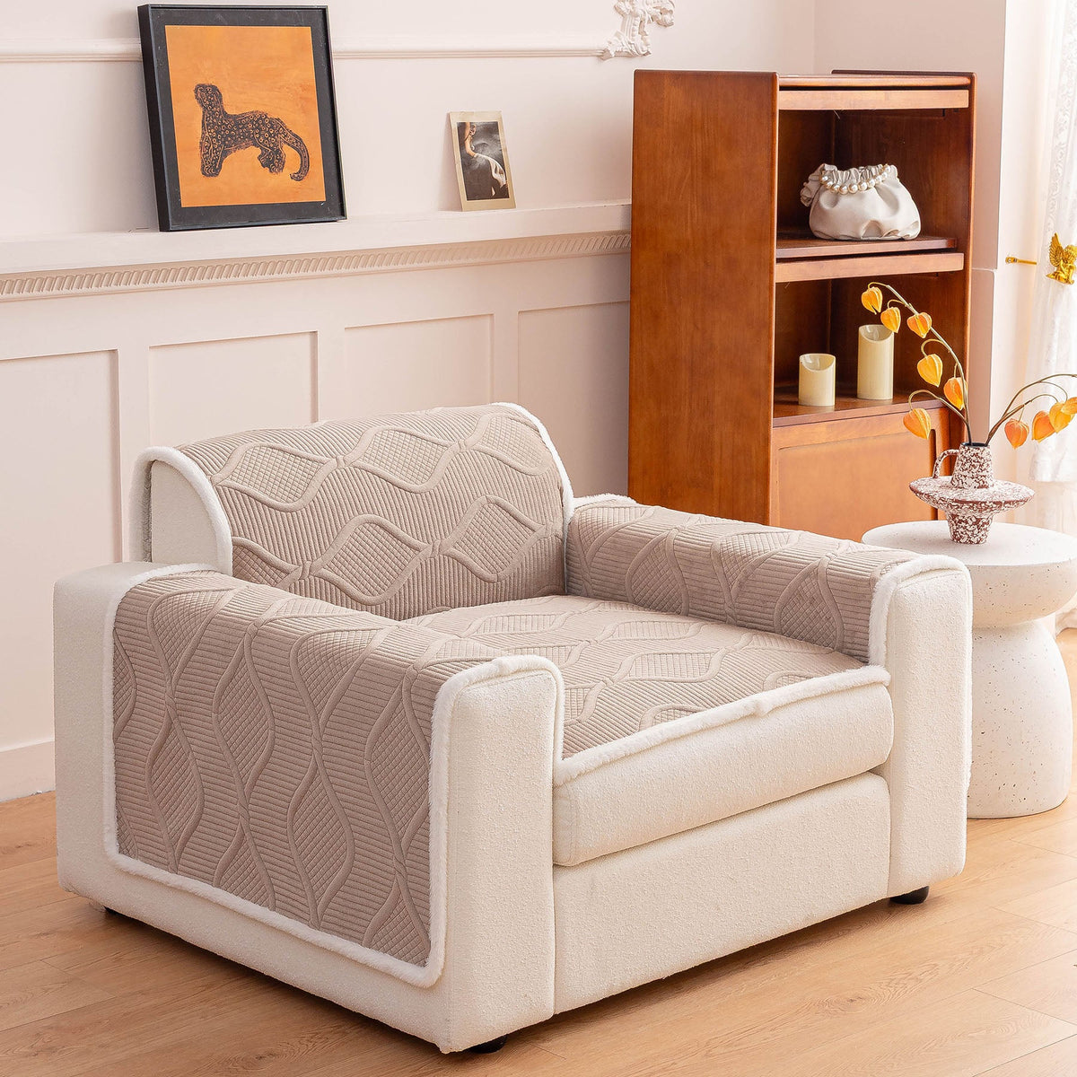 Thickened Crystal Velvet Sofa Cover, Non-Slip Quilted Couch Protector for Pets & Kids