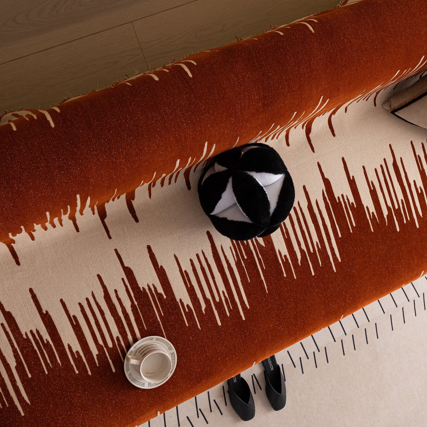 Luxury Throws for Sofas, Versatile Slipcovers & Sofa Covers for Couches and Chairs