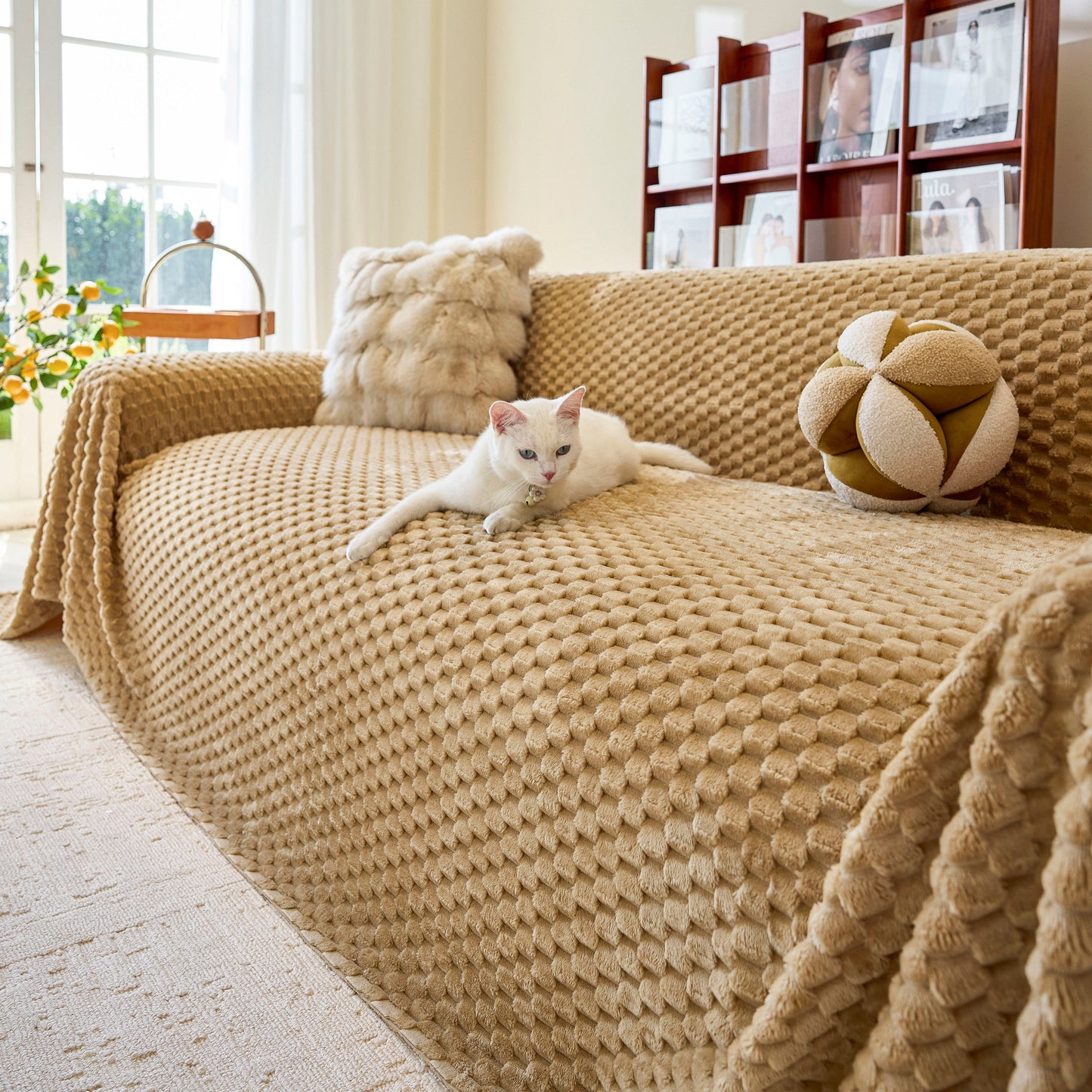 Thick Plush Non-Slip Sofa Throw Cover, Warm Soft Faux Fur Couch Protector for Winter