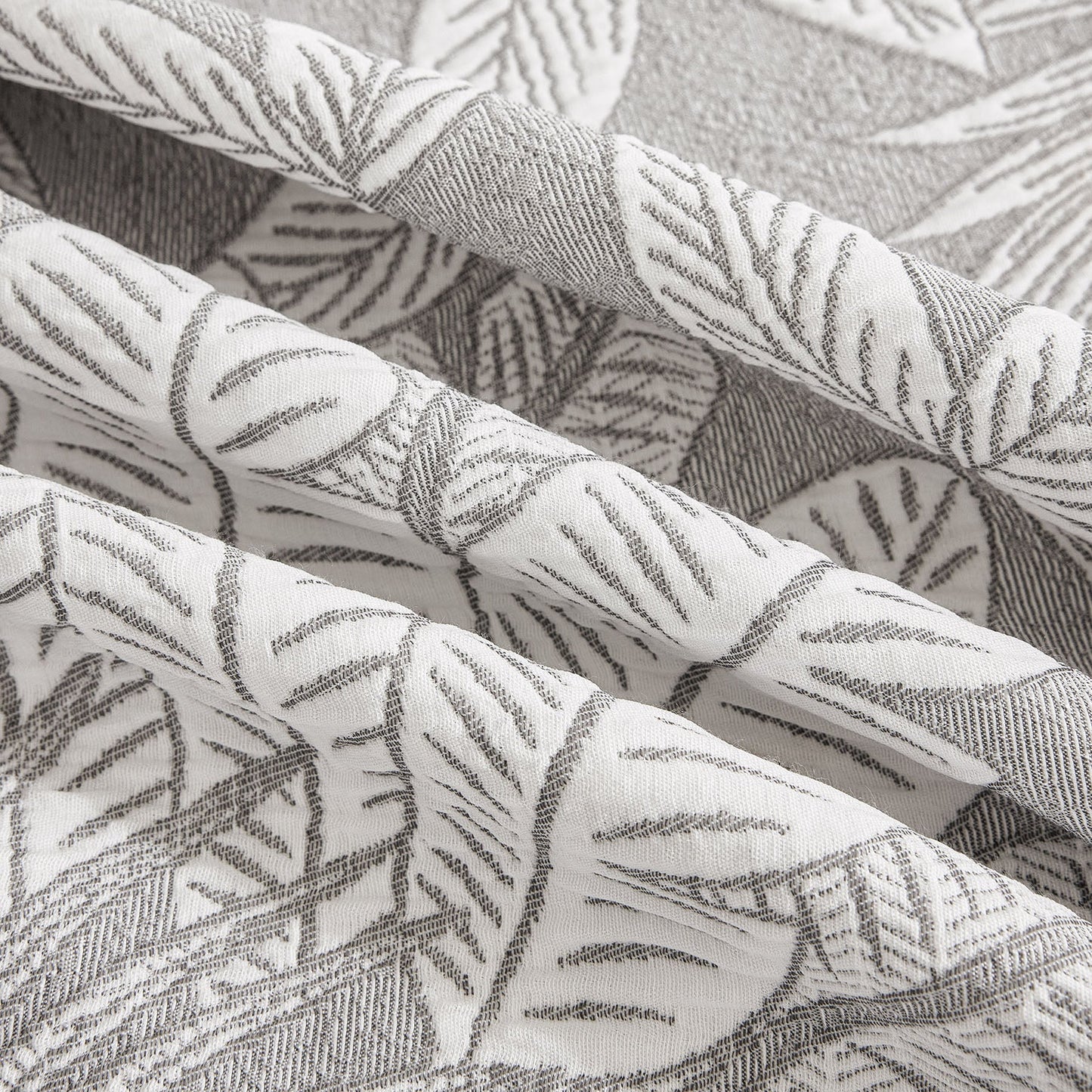 Tropical Botanical Leaf Texture Furniture Protector Blanket Soft Breathable Sofa Cover