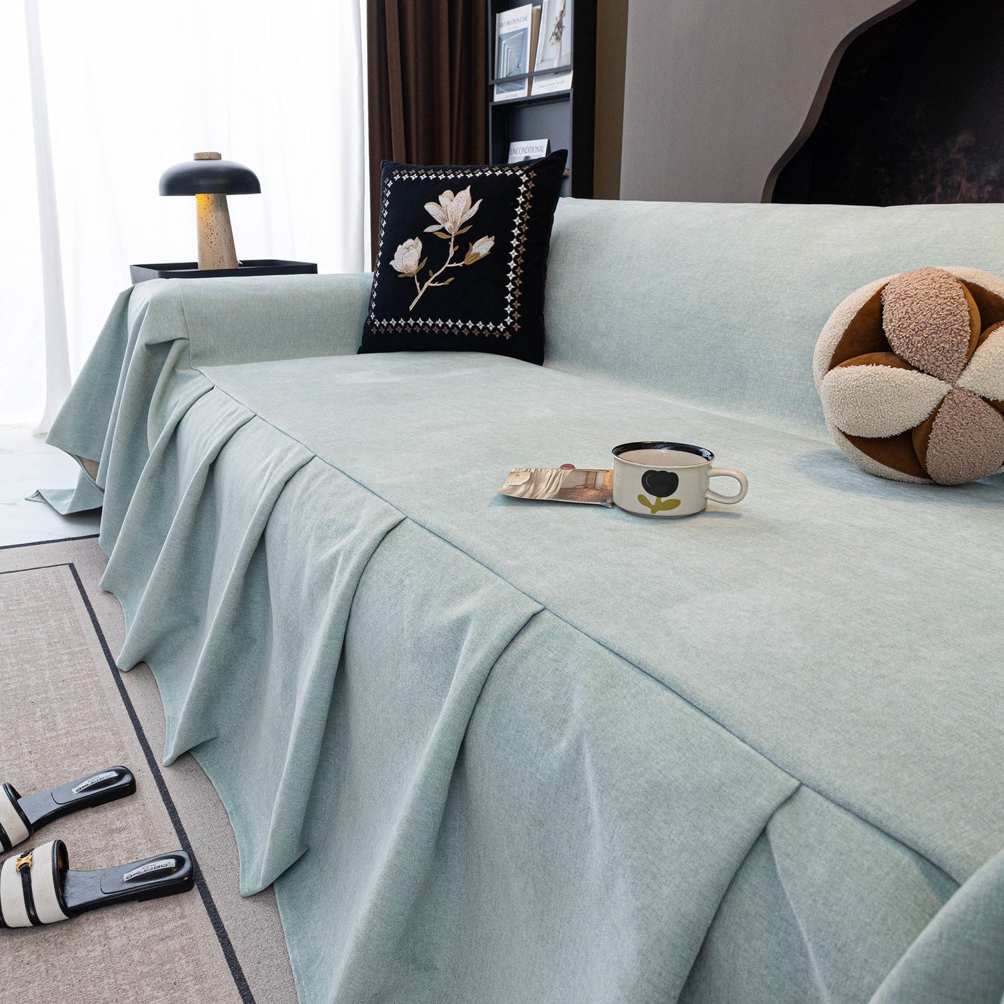 Water Repellent Couch Cover, Non Slip Furniture Protector for Leather & Fabric Sofa