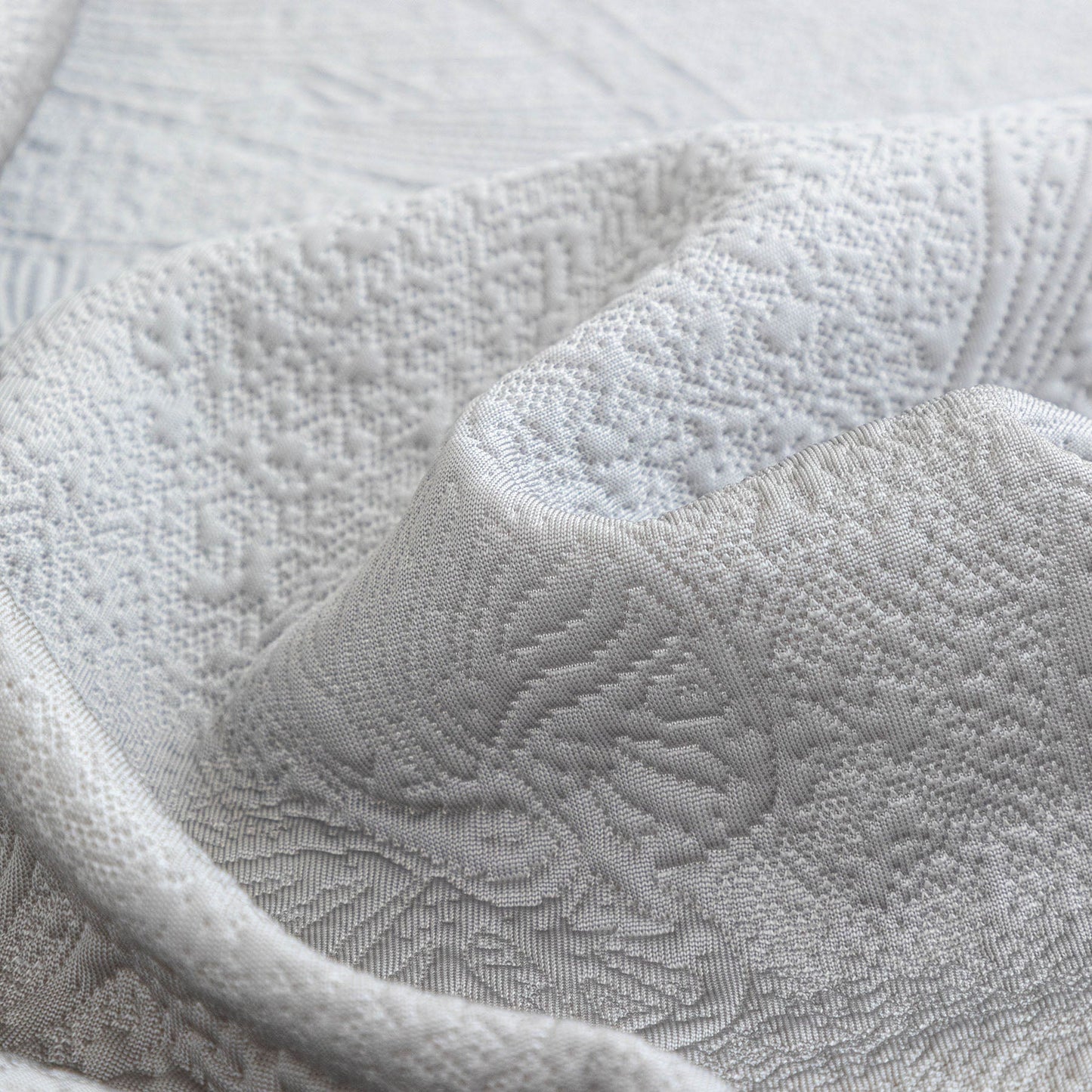 Cooling Embossed Botanical Couch Cover, Soft Ice Silk Furniture Protector for Sofa