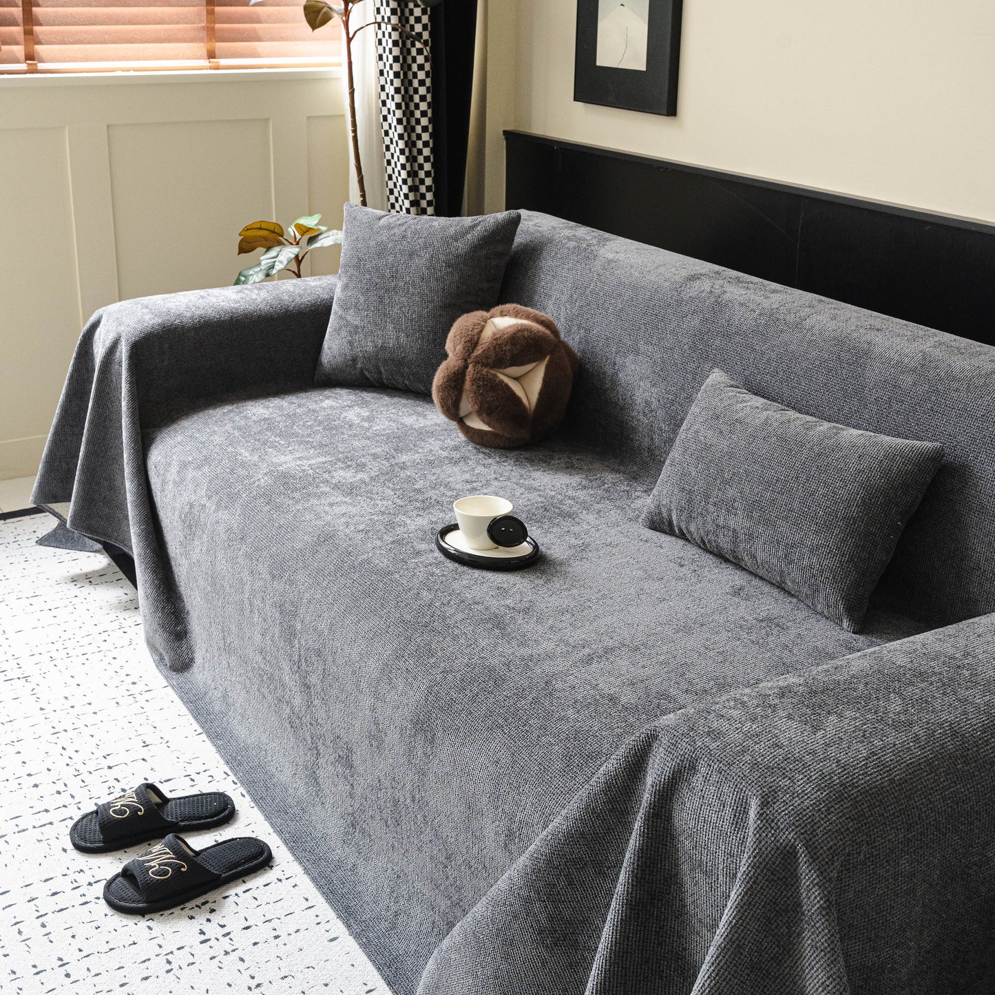 Waterproof Couch Throw Cover for Dogs, Non Slip Slipcover for Leather Fabric Sofa