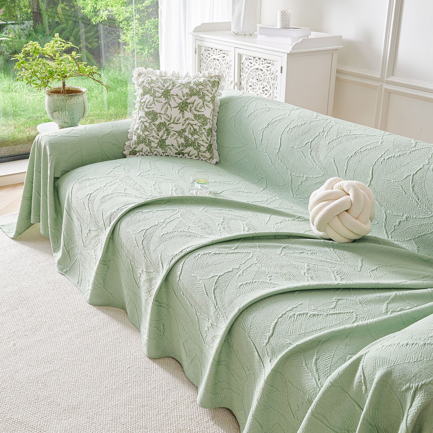 Embossed Leaf Pattern Sofa Cover Blanket for Couch, Soft Cooling Textured Couch Cover