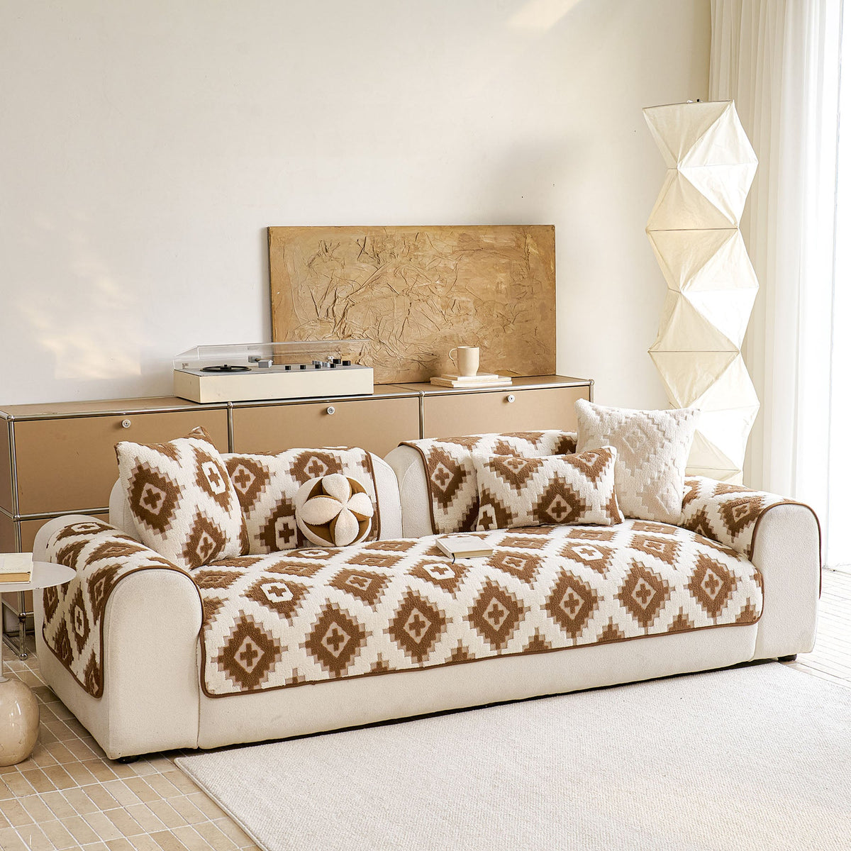 Cozy Thickened Sherpa Sofa Protector, Geometric Non-Slip Couch Cover for Pets & Kids