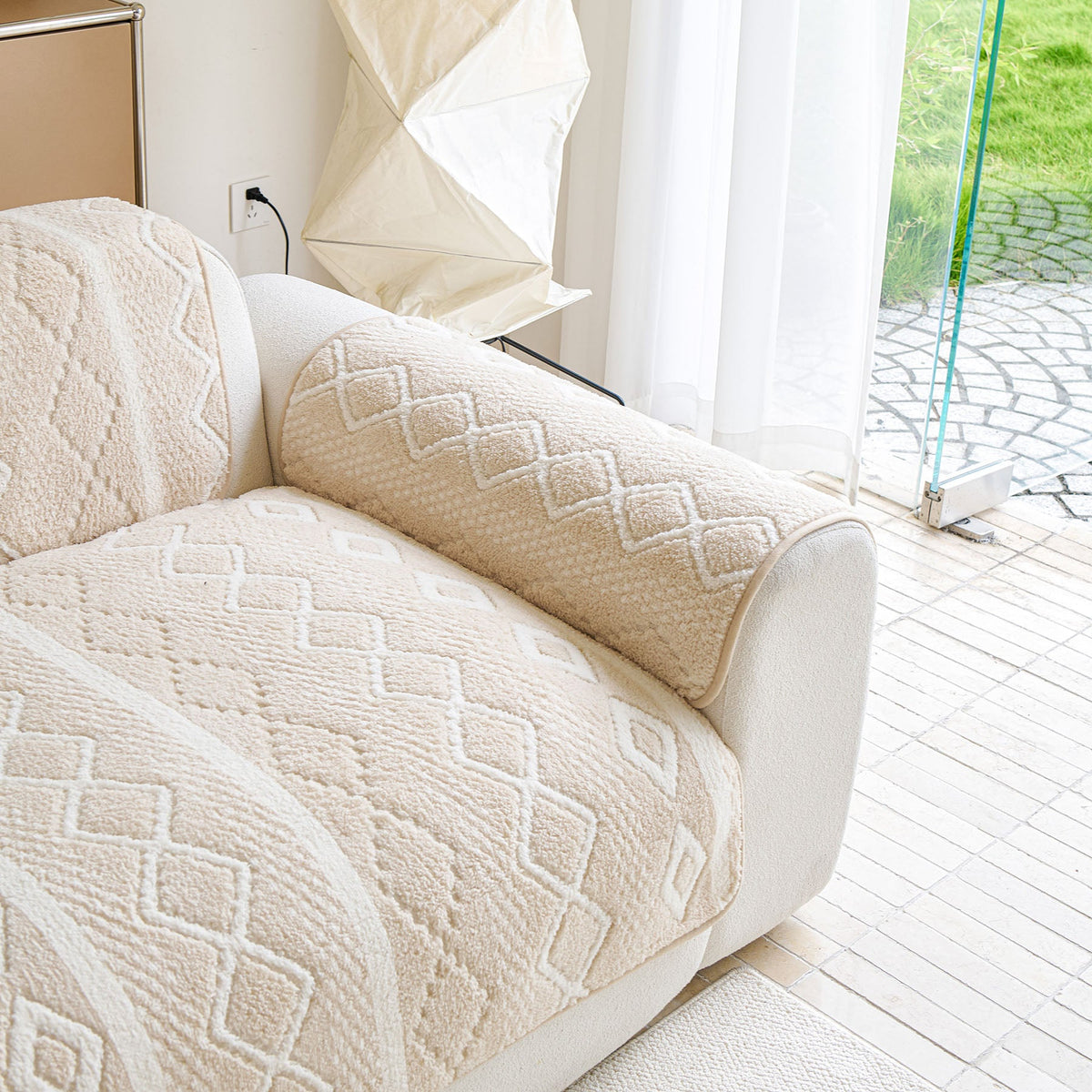Thickened Plush Sofa Cover, Textured Geometric Couch Protector with Non-Slip Backing