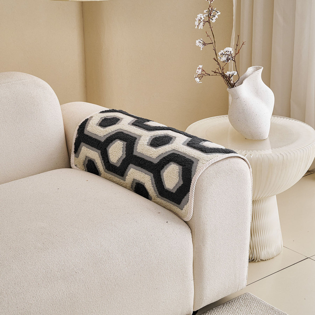 Sherpa Fleece Geometric Sofa Cover, Non-Slip Warm Couch Protector for Pets & Kids