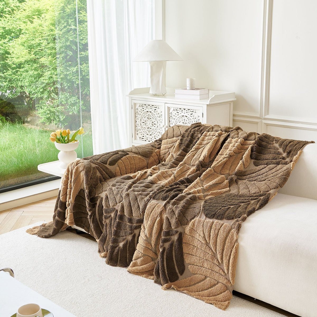 Plush Fleece Leaf Pattern Sofa Throw Cover, Soft Couch Protector Couch Cover Blanket