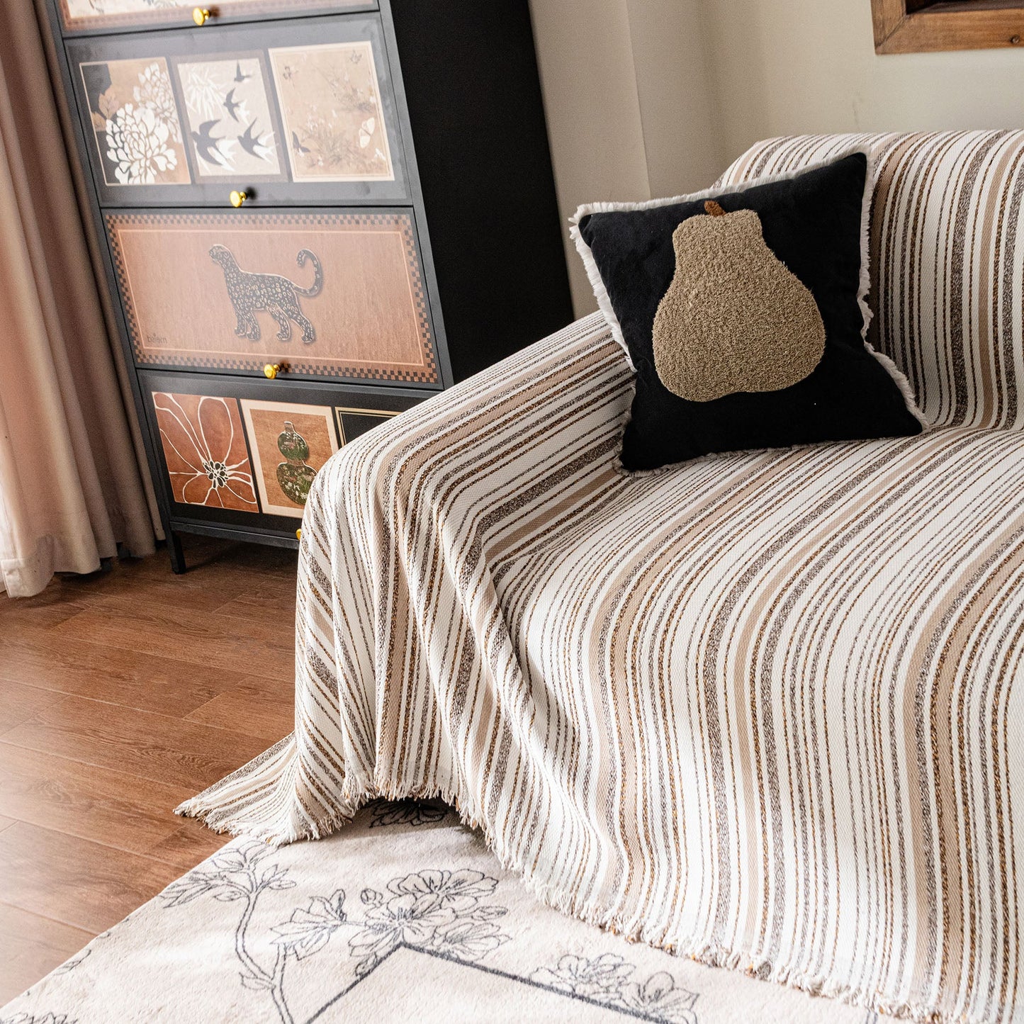 Luxury Cozy Chenille Sofa Cover Throw, Elegant Striped Soft Textured Couch Blanket