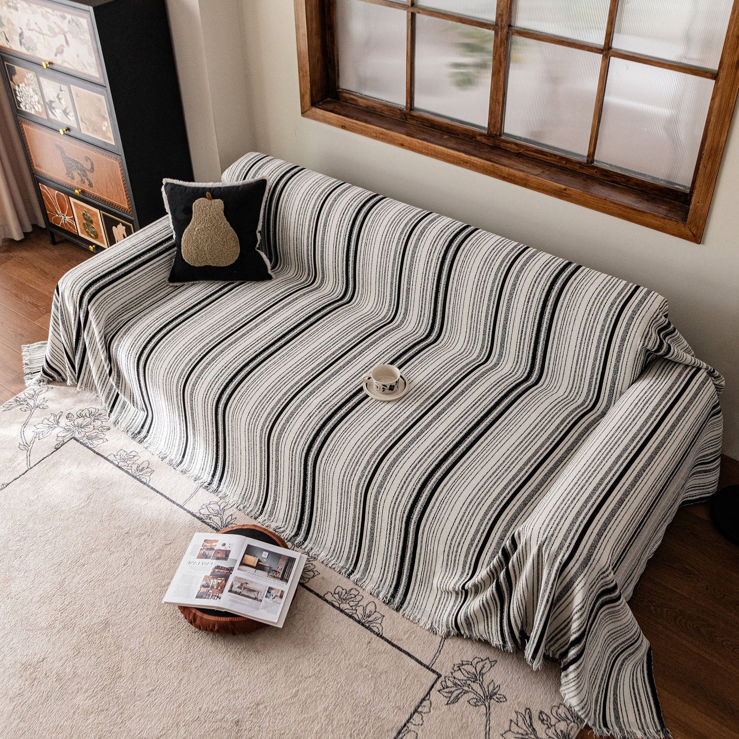 Luxury Cozy Chenille Sofa Cover Throw, Elegant Striped Soft Textured Couch Blanket