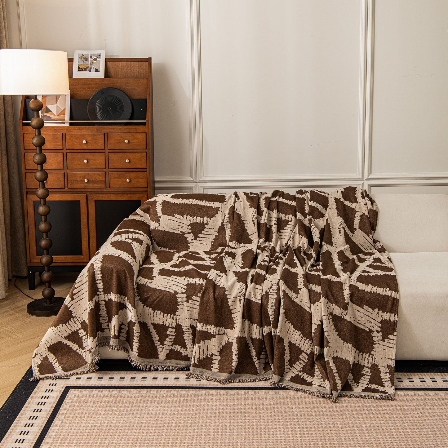 Modern Chenille Bold Abstract Pattern Sofa Cover, Artistic Decorative Furniture Cover