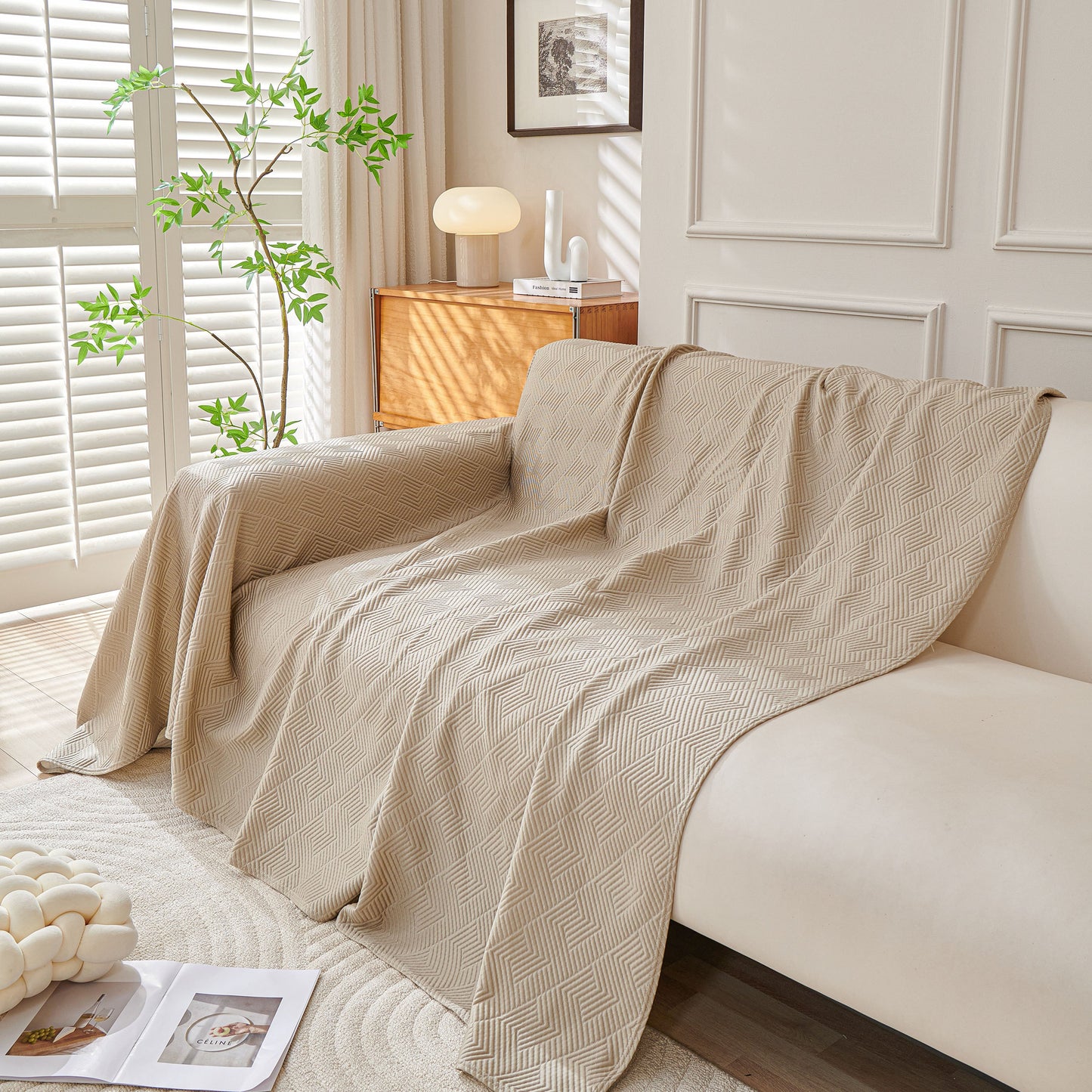 Cooling Scratch Proof Large Sofa Throw Cover, Geometric Texture Couch Protector