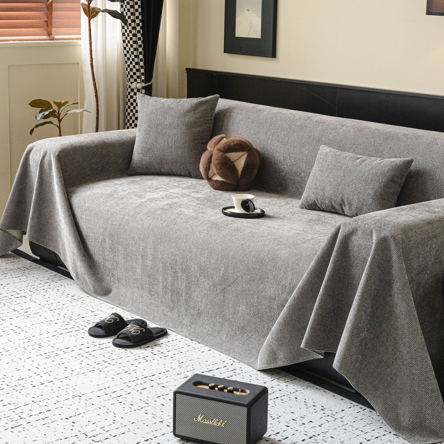Waterproof Couch Throw Cover for Dogs, Non Slip Slipcover for Leather Fabric Sofa