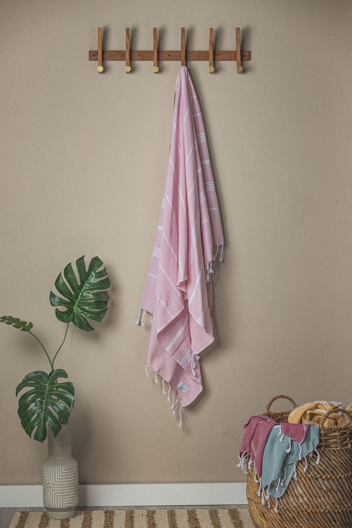 Perfect Classic Towel Collection – 40”x70” Lightweight Organic Turkish Cotton Towels