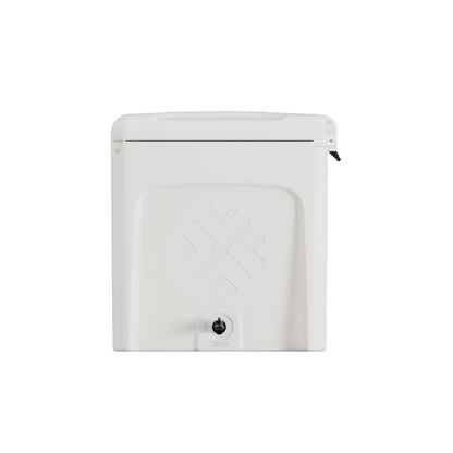 Barton Cold Plunge with Ozone