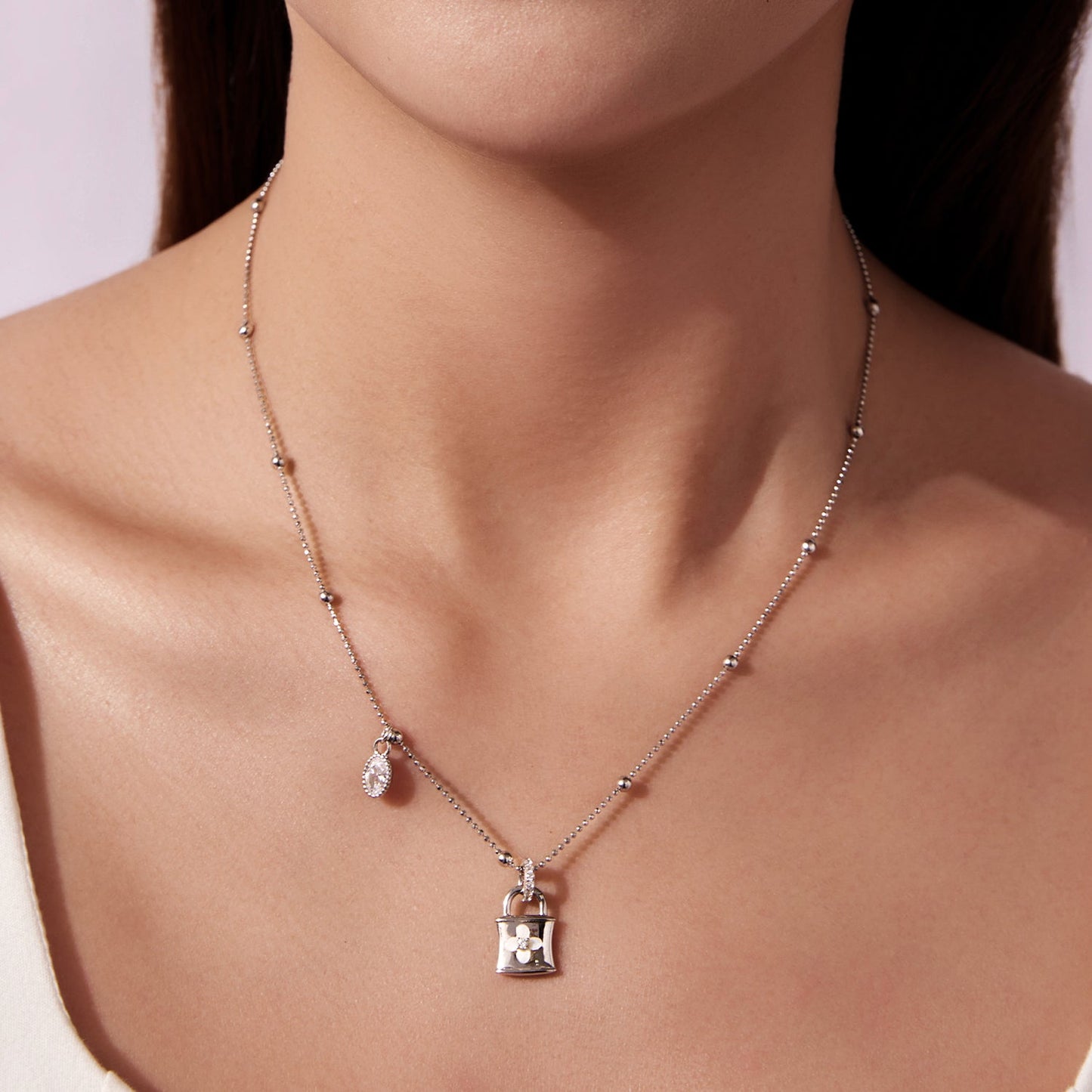 925 Sterling Silver White Gold Plated Necklace with CZ and Nacre for Women