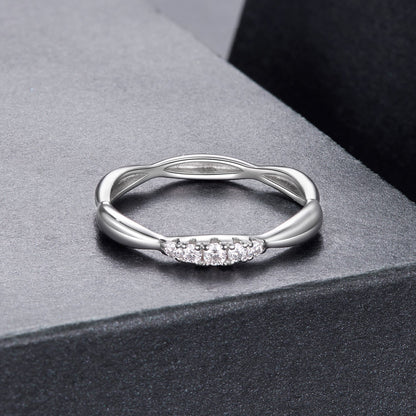 925 Sterling Silver Moissanite Ring with 0.15-0.2cm Gems for Women - Size 6