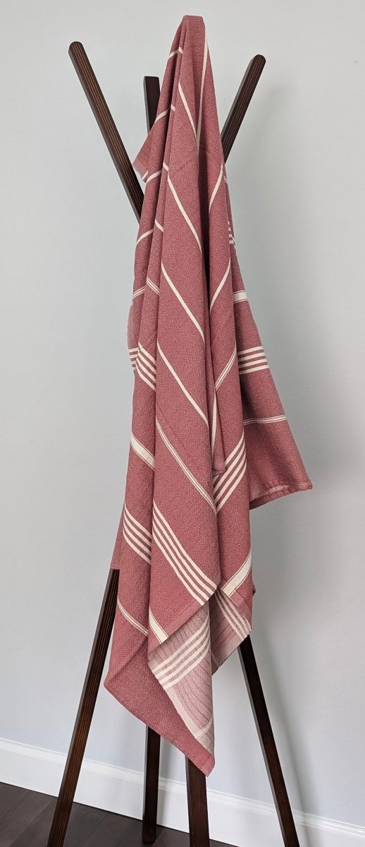 Surfside Towel Collection – Tassel-Free Turkish Cotton Towels, 39”x70”, Sand-Repelling