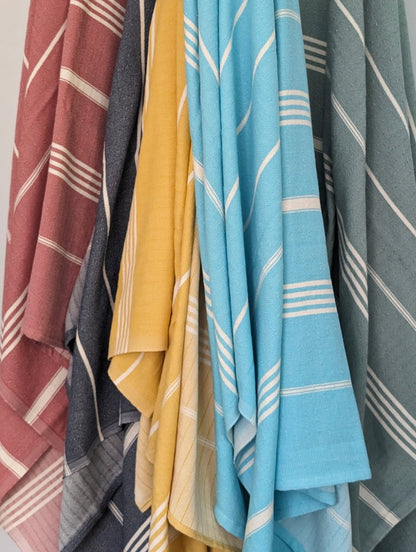 Surfside Towel Collection – Tassel-Free Turkish Cotton Towels, 39”x70”, Sand-Repelling