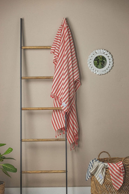 Vertical Stripe Turkish Bath Towel – Full-Size, Handwoven with Tassels – Modern Design, Thick & Absorbent for Bath, Beach, or Throw Blanket